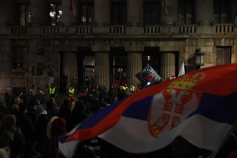 U Beogradu prosvjed sudaca i odvjetnika: "Na vlasti su kriminalci